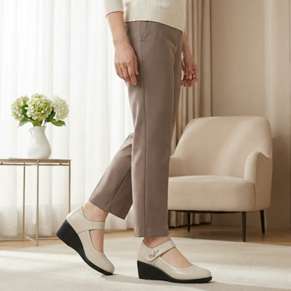 Sapatos de Salão com Salto Médio e Palmilha Acolchoada