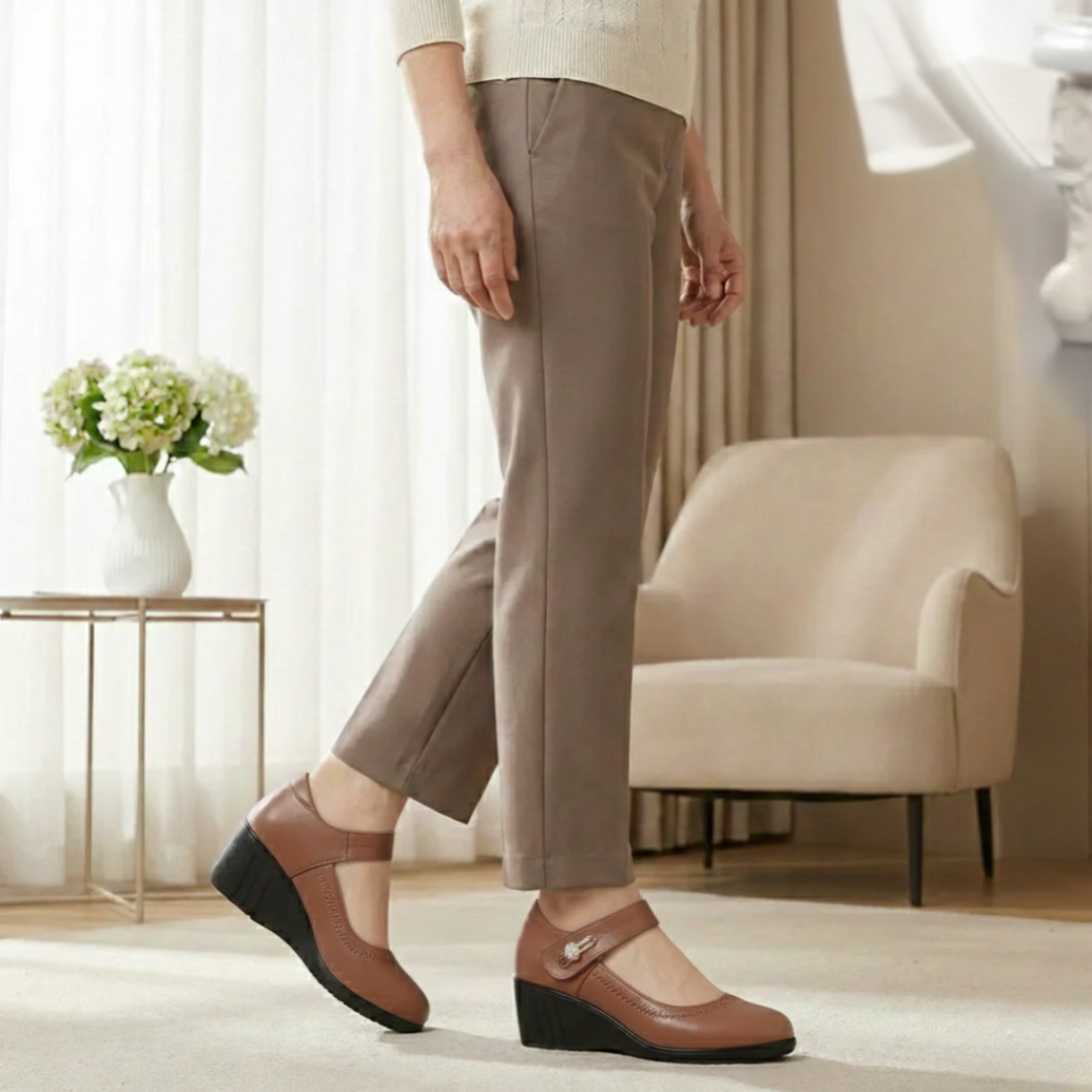 Sapatos de Salão com Salto Médio e Palmilha Acolchoada