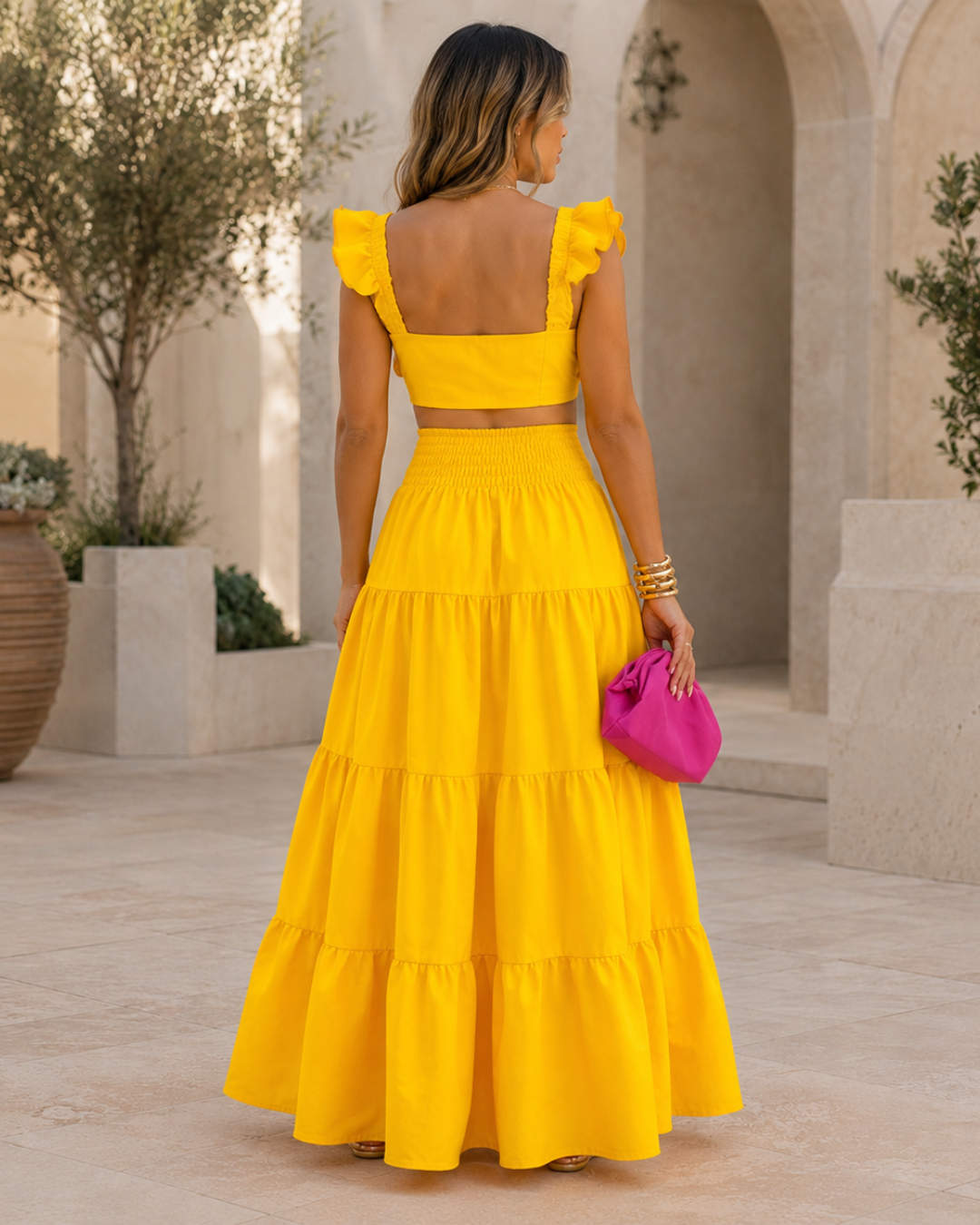 Conjunto de Top e Saia Comprida com Folhos