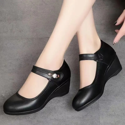 Sapatos de Salão com Salto Médio e Palmilha Acolchoada