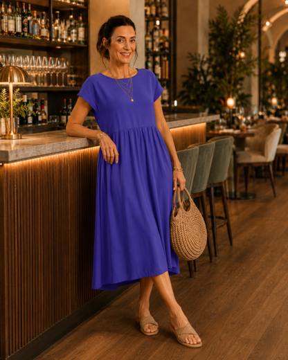 Vestido Midi Largo com Bolsos